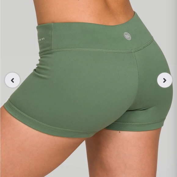 I A M B E C O M I N G IAB 3-INCH NO-RIDE HUNTER size 10 L - Picture 7 of 8